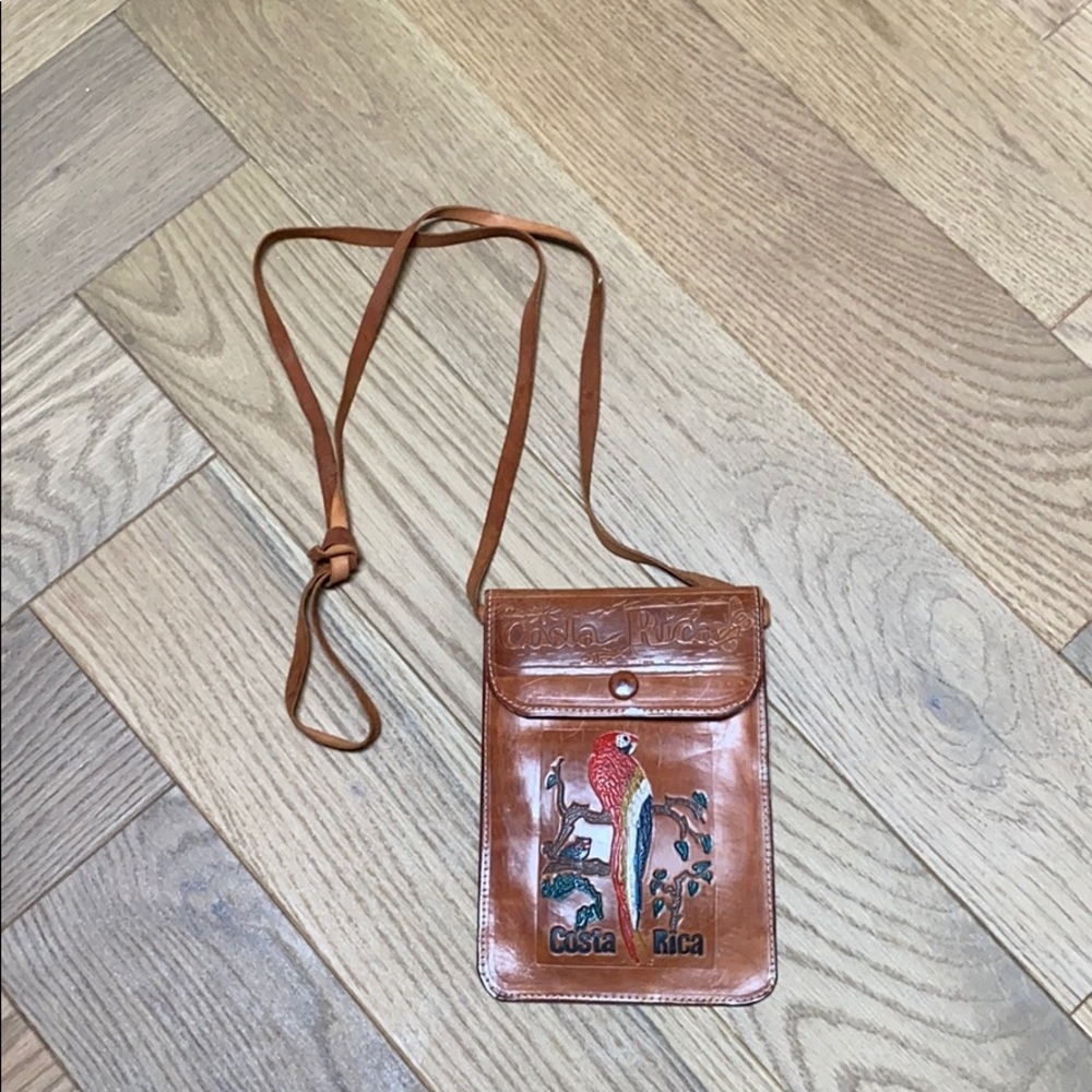 Costa Rica phone / coin purse